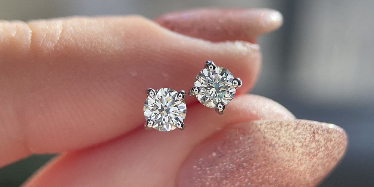 Sparkle Effortlessly with Premium Diamond Studs